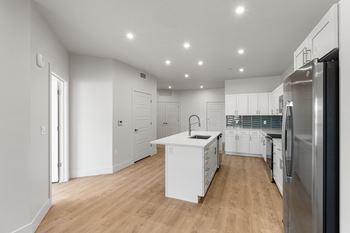 Modern bright and equipped kitchen